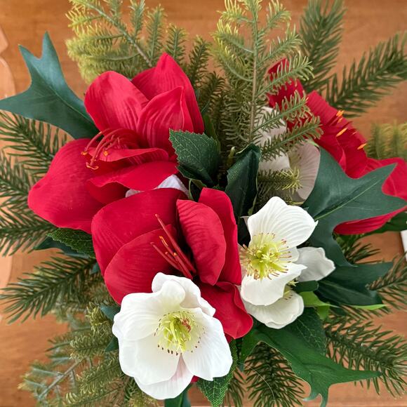 IKEA VINTERFINT Red & White Floral Potted Plant 14 1/2" (Display Sample) - Picture 3 of 4